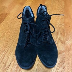 Earth Black Peak Provo Suede Ankle Boot